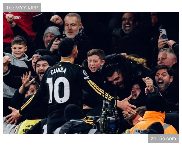 英超争冠进入白热化阶段 曼城看到反超阿森纳夺冠希望